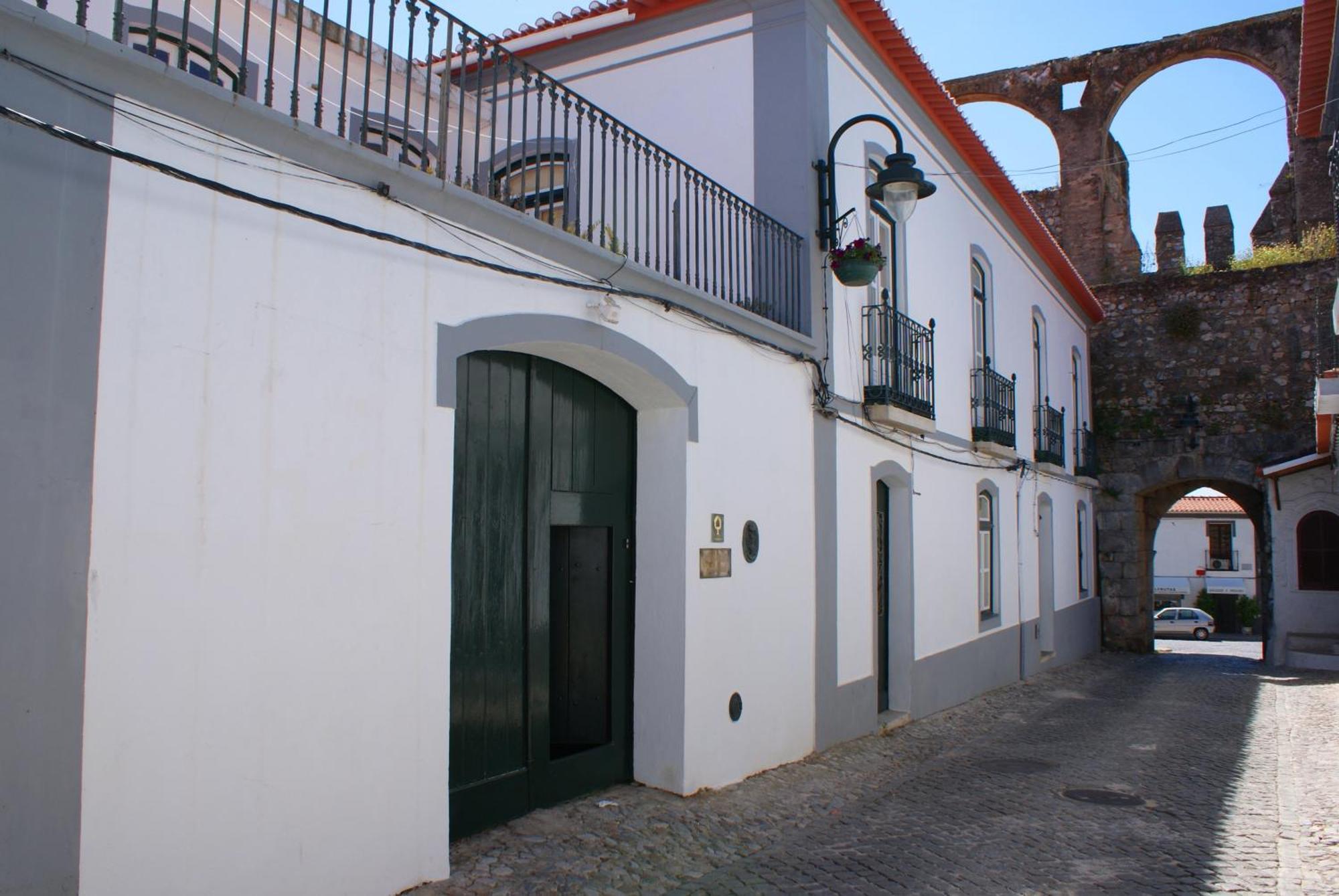 Casa Da Muralha De Serpa Exterior photo
